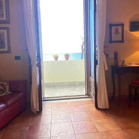 Nice Sicily Little Family Home Acireale Esterno foto