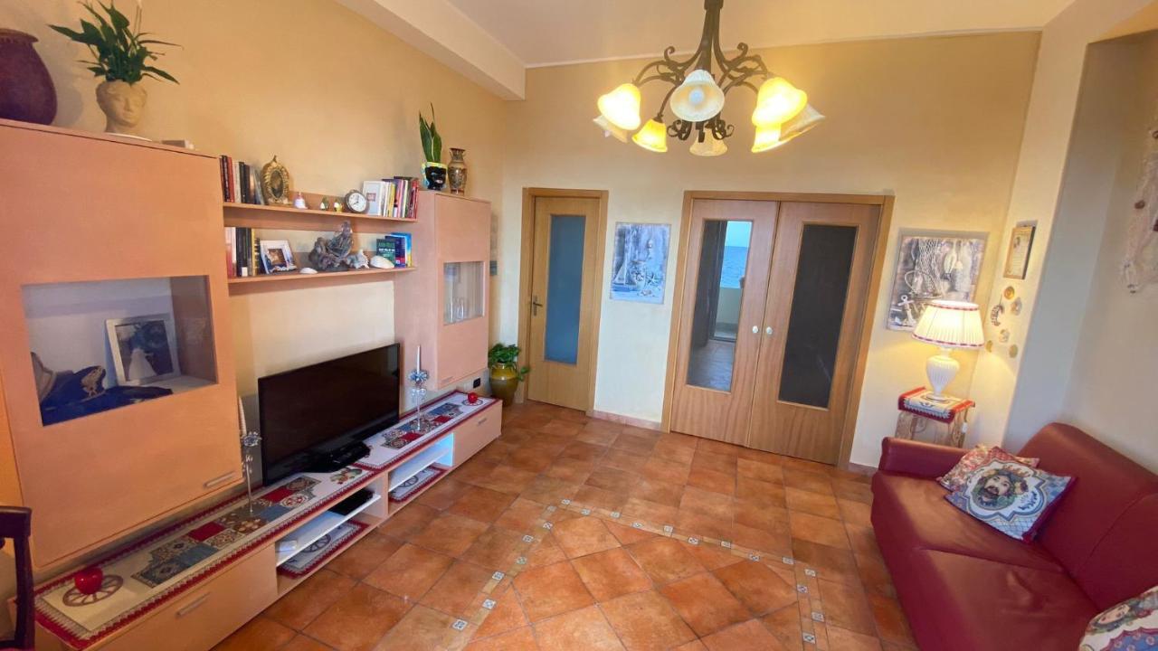 Nice Sicily Little Family Home Acireale Esterno foto